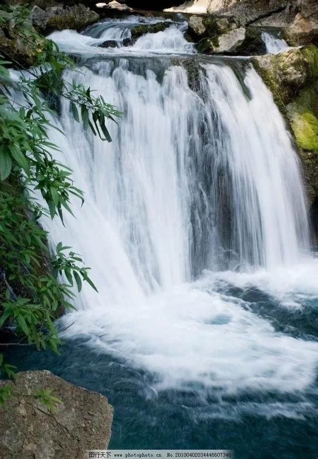 大山羔羊逃生